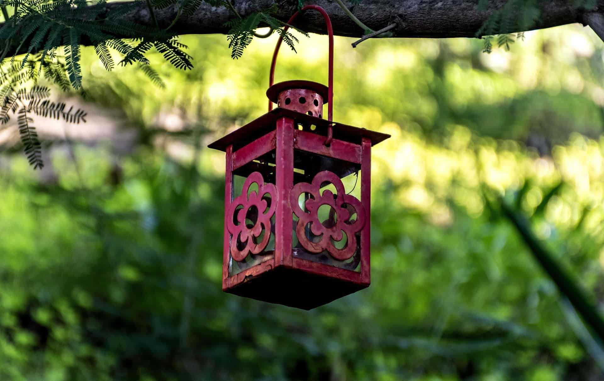 garden lantern